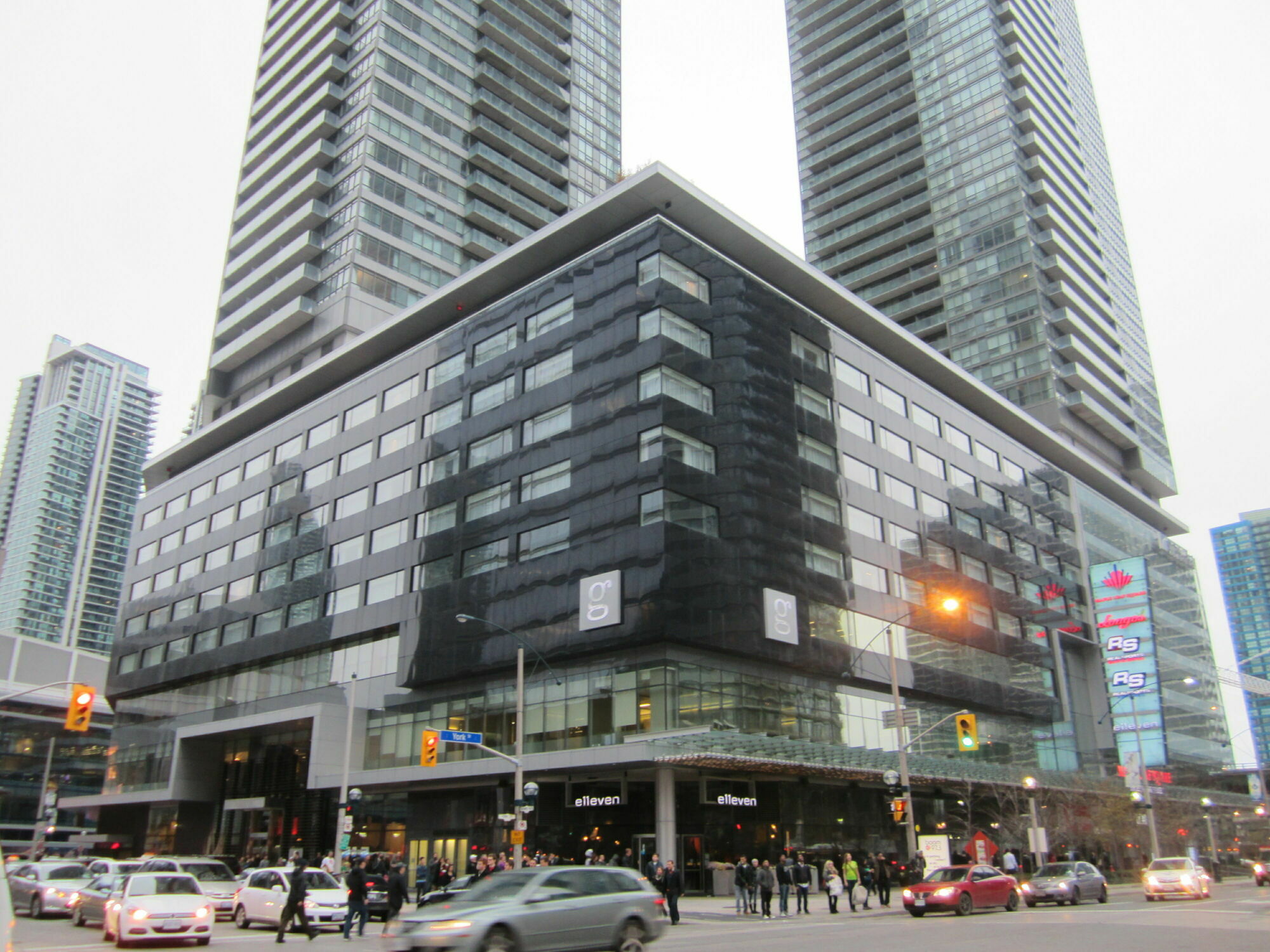 Le Germain Hotel Maple Leaf Square Toronto Zewnętrze zdjęcie